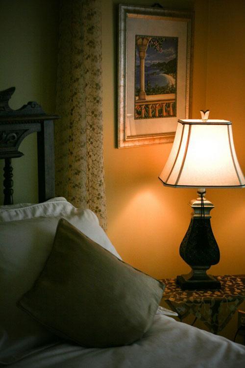Hemingway'S By The Sea Bed & Breakfast Esquimalt Eksteriør bilde